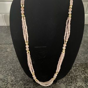 Pink quartz beaded necklace